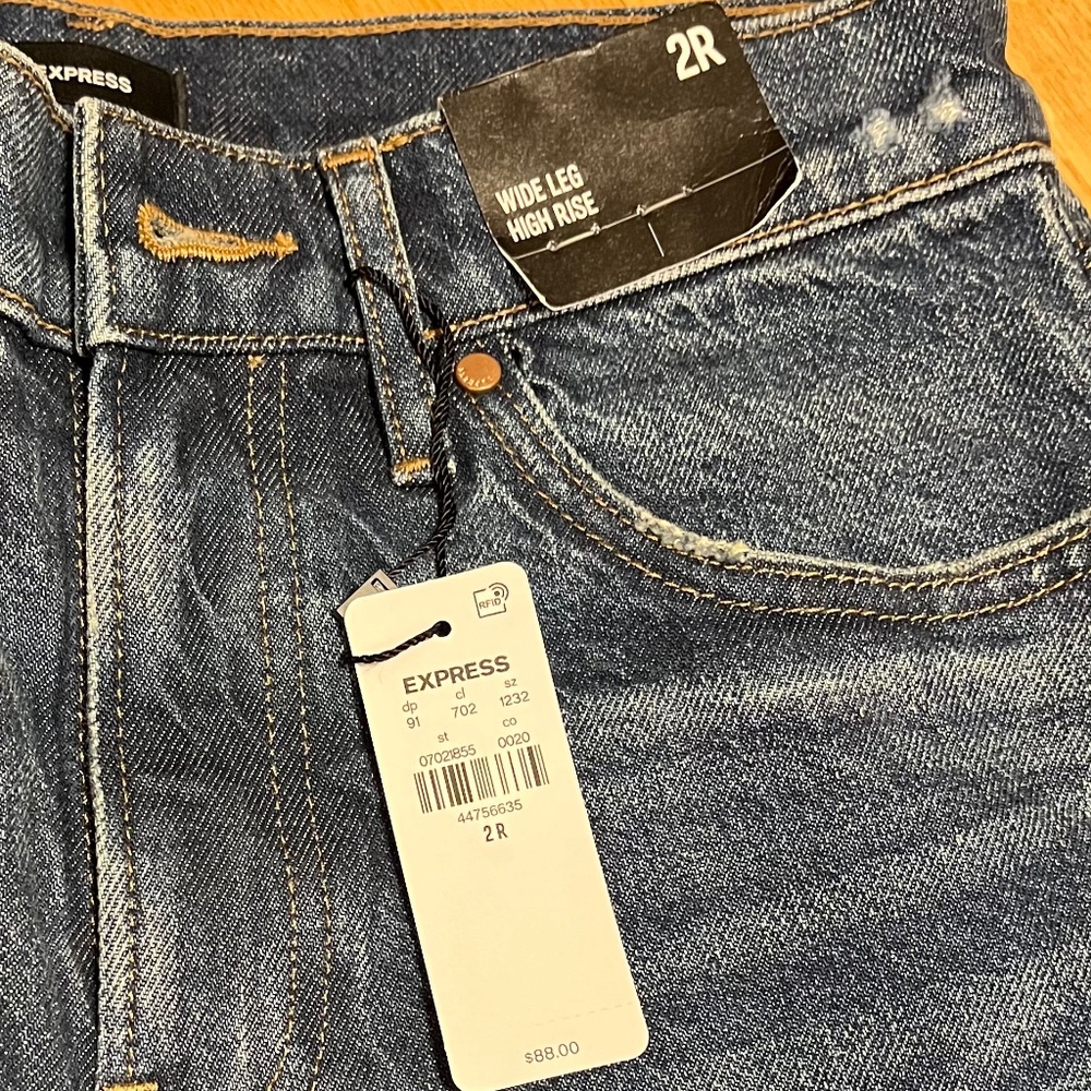 High Waisted Wide Leg Jeans